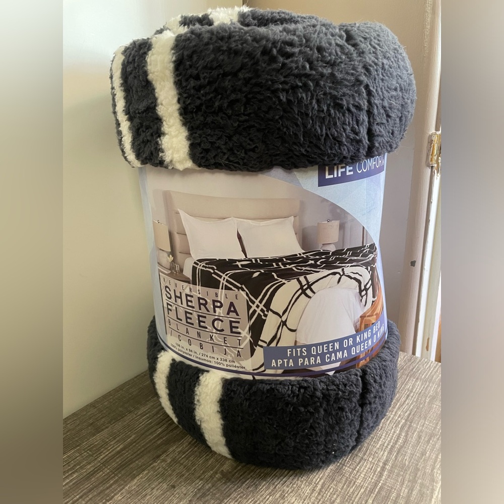 Sherpa fleece Q blanket